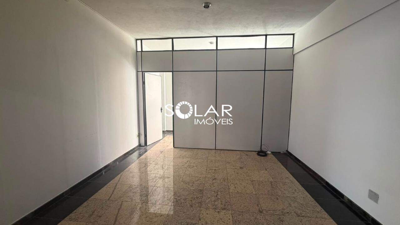Sala para aluguel no Centro: 