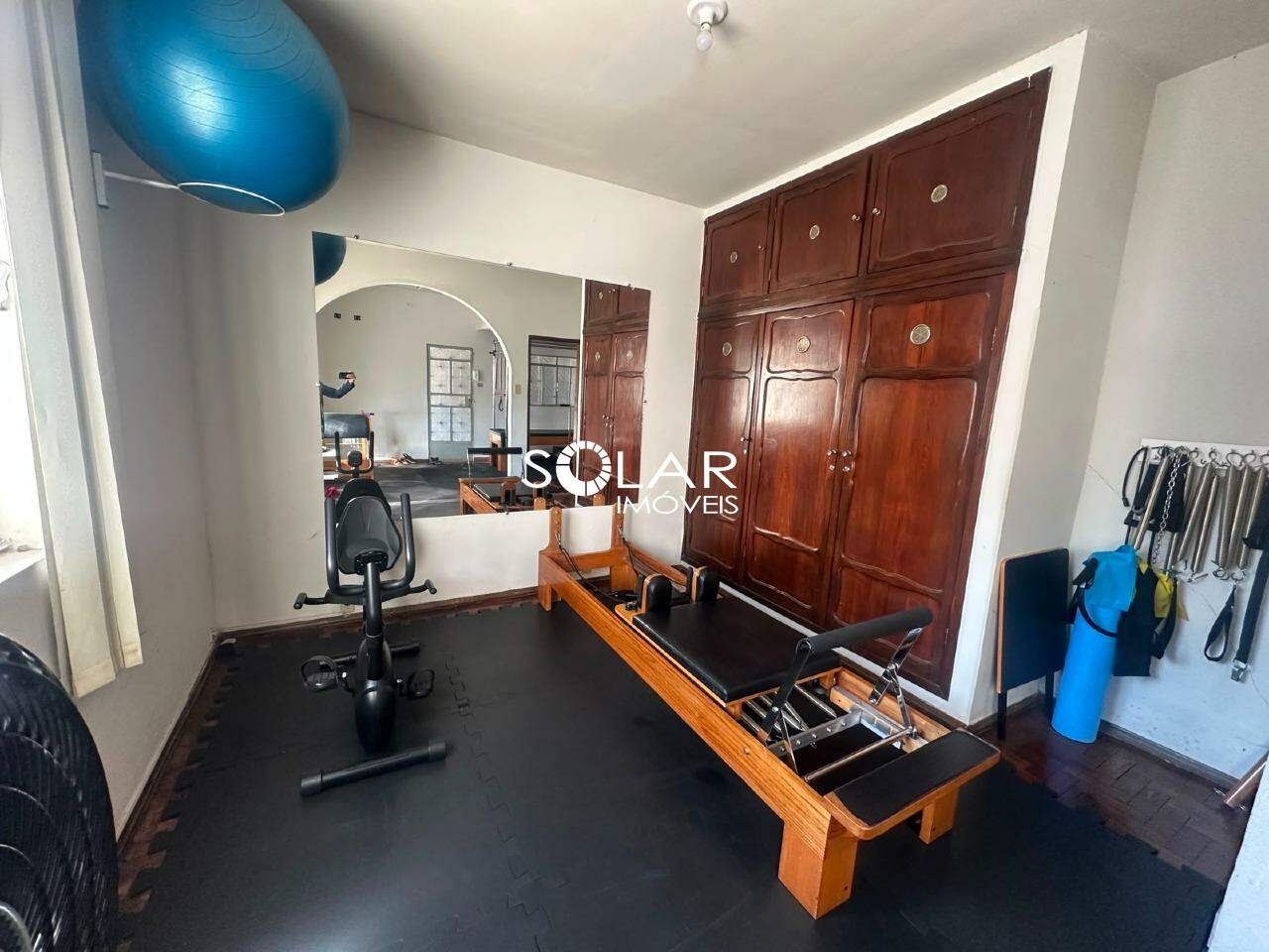 Casa Comercial à venda no Lourdes: 