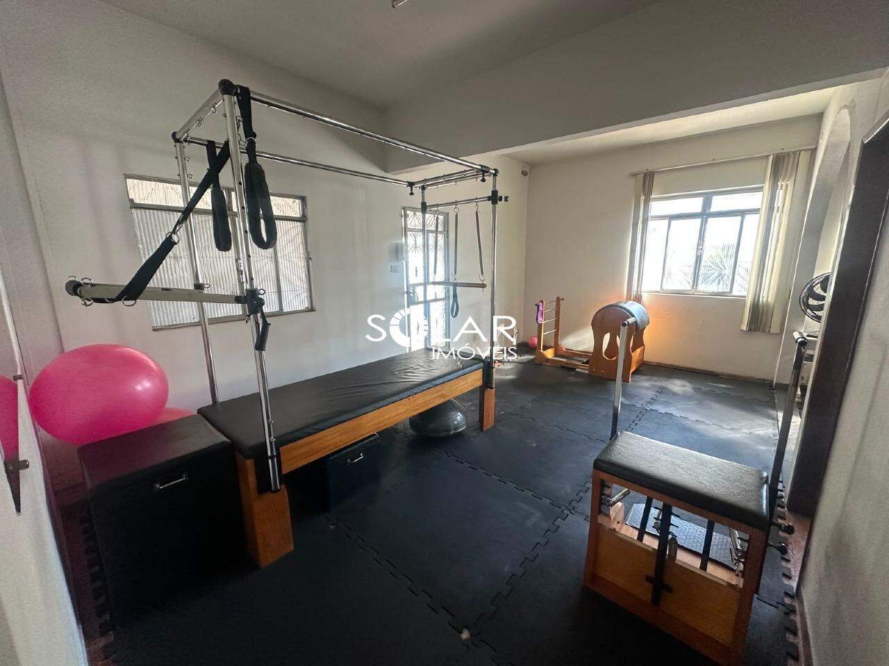 Casa Comercial à venda no Lourdes: 