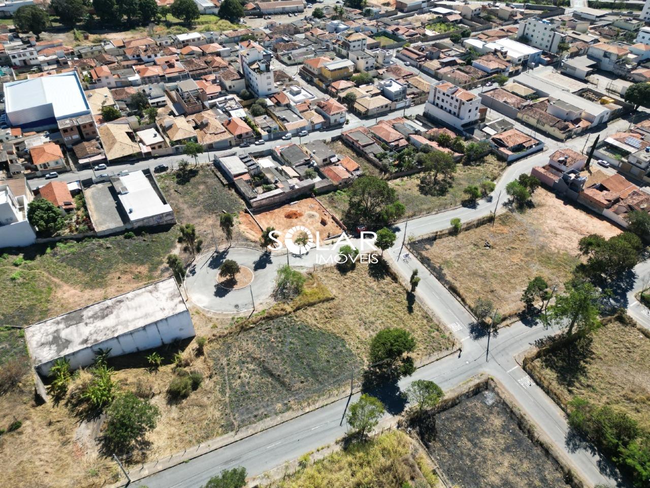 Lote à venda no Lourdes: 
