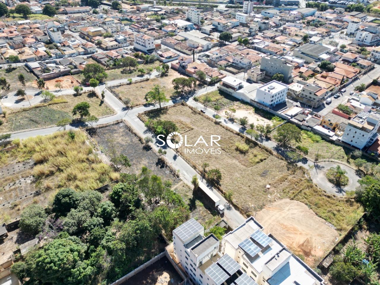 Lote à venda no Lourdes: 