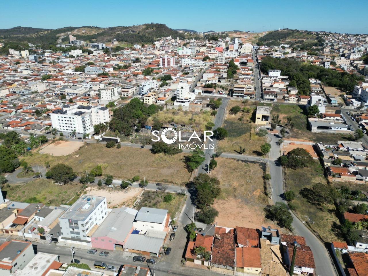 Lote à venda no Lourdes: 