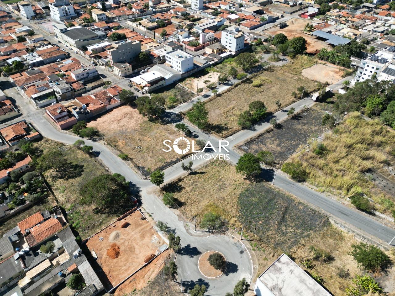 Lote à venda no Lourdes: 