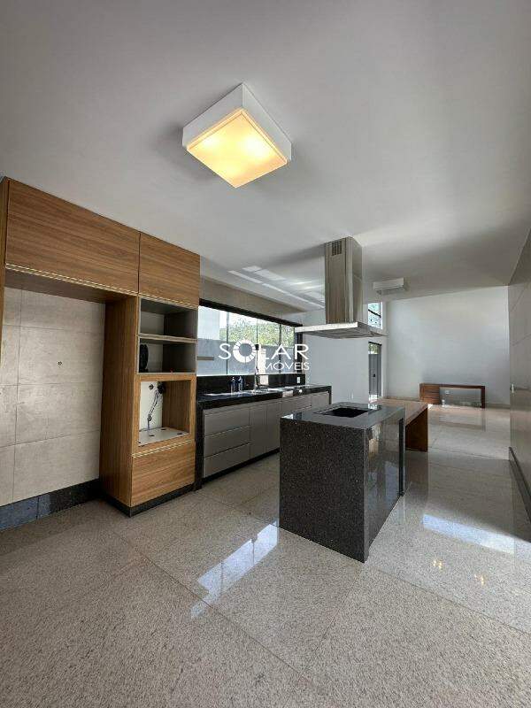 Casa para aluguel no Tropical: 