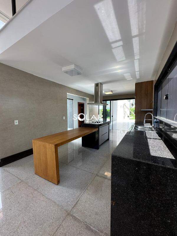 Casa para aluguel no Tropical: 