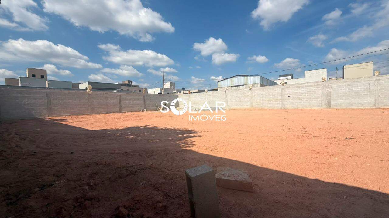 Lote para aluguel no Sion: 
