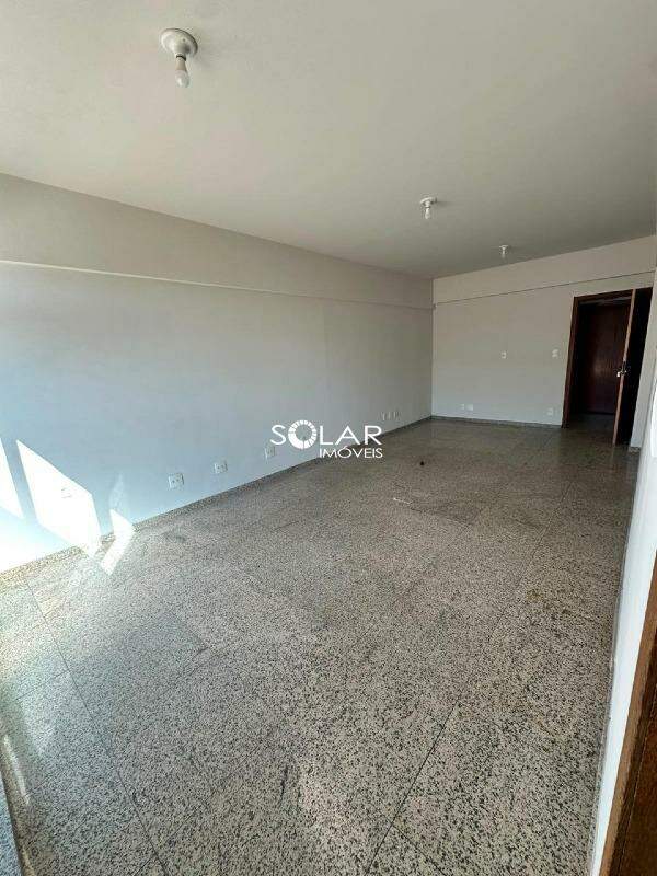 Sala para aluguel no Centro: 