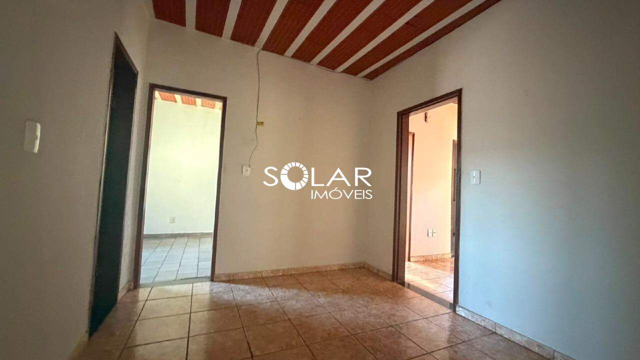 Casa para aluguel no Nogueira Machado: 