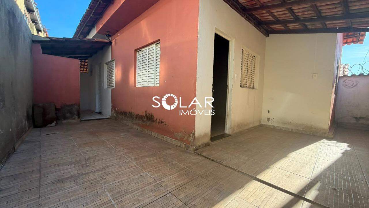 Casa para aluguel no Nogueira Machado: 