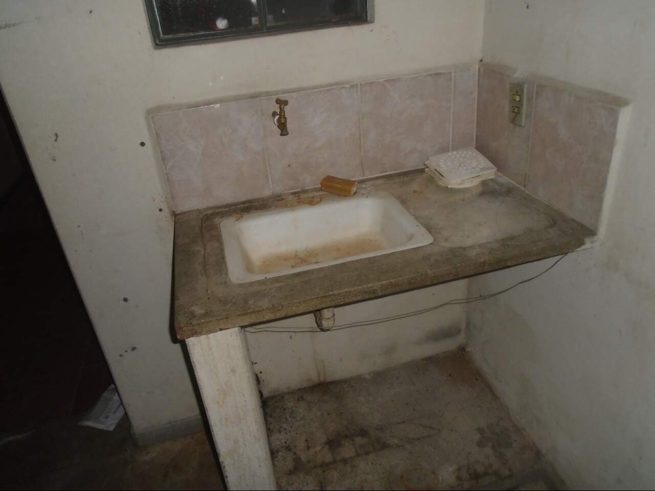 Casa Comercial para aluguel no Centro: 