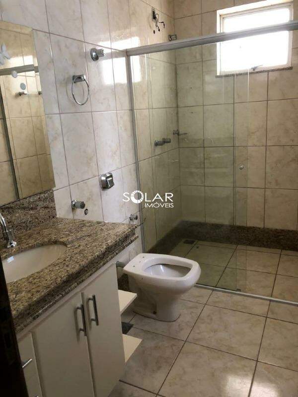Casa para aluguel no Centro: 