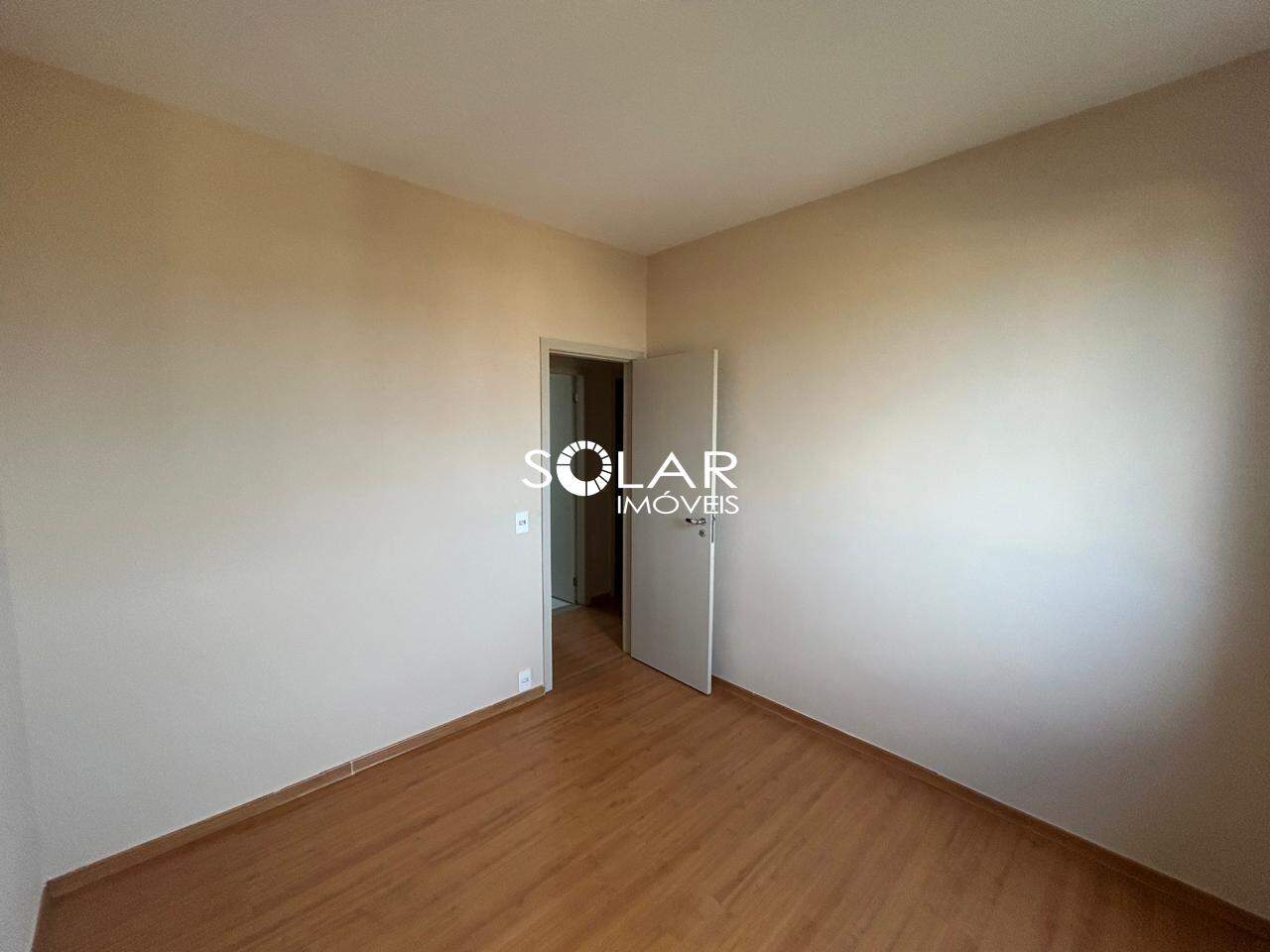 Apartamento para aluguel no Cerqueira Lima: 