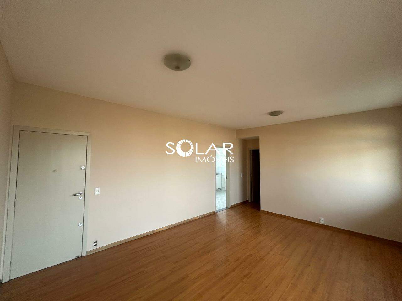 Apartamento para aluguel no Cerqueira Lima: 