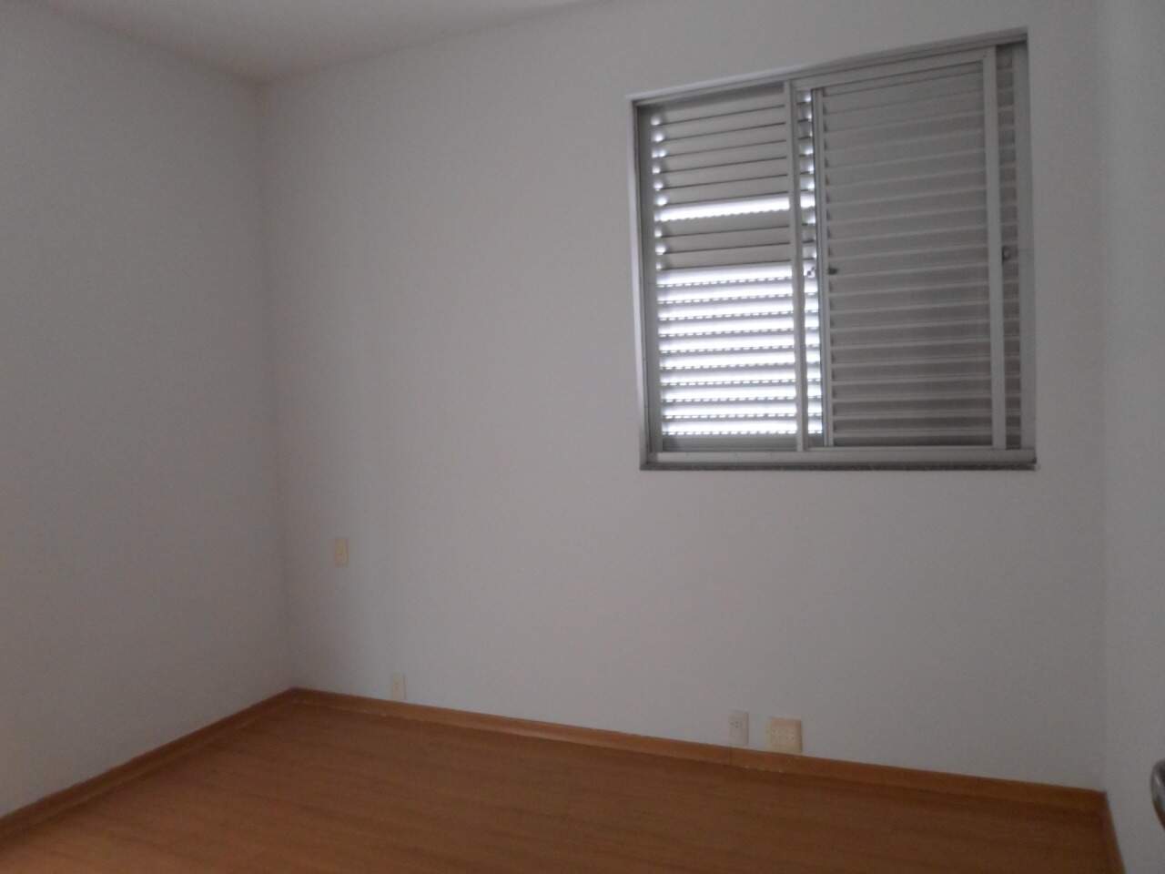 Apartamento para aluguel no Cerqueira Lima: 