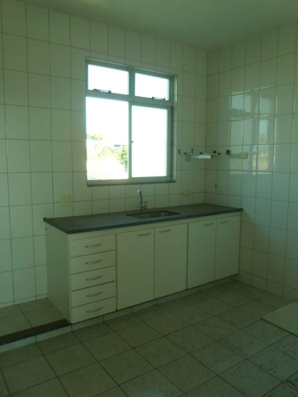 Apartamento para aluguel no Cerqueira Lima: 