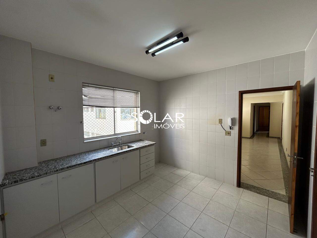 Apartamento para aluguel no Centro: 