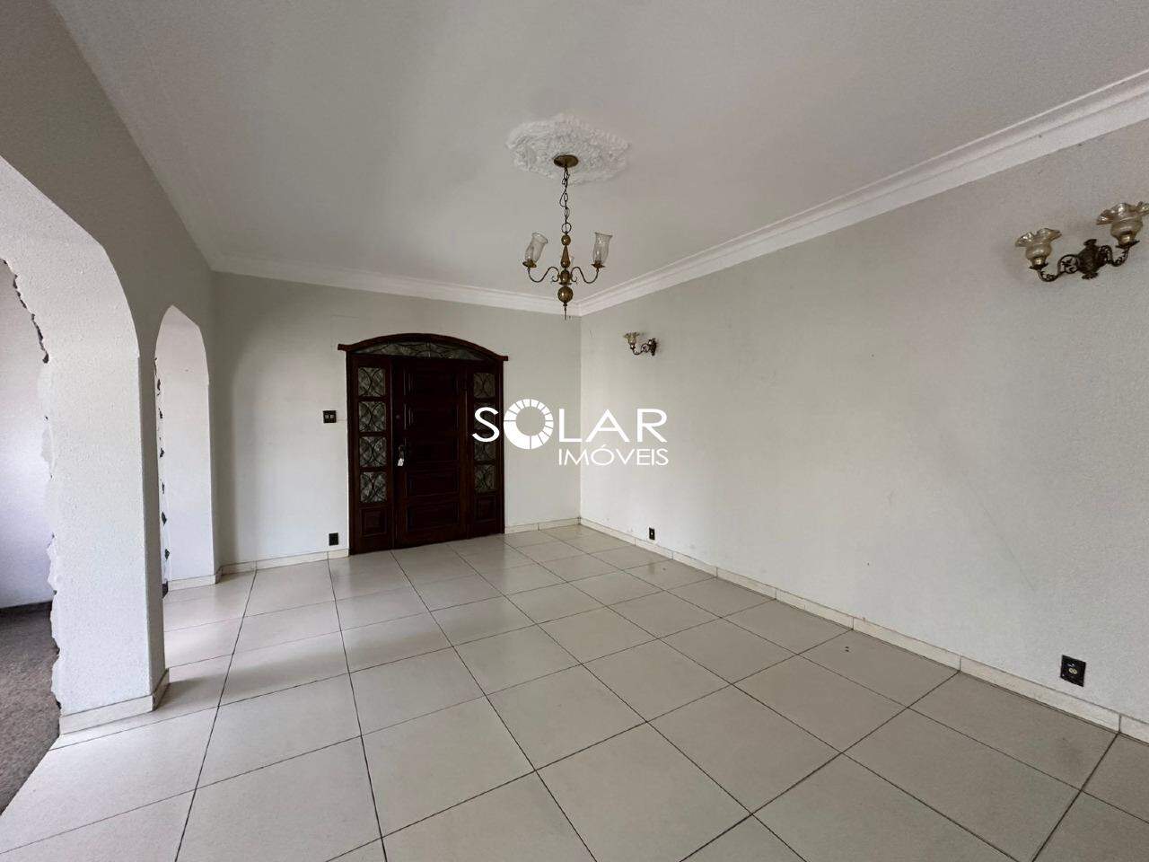 Casa para aluguel no Centro: 