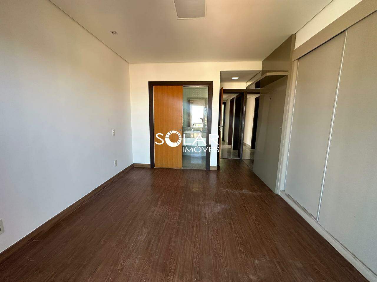 Cobertura à venda no Belvedere: 