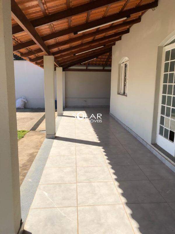 Casa para aluguel no Alaita: 