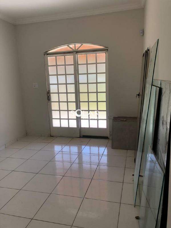 Casa para aluguel no Alaita: 