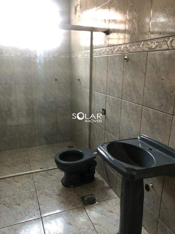 Casa para aluguel no Alaita: 