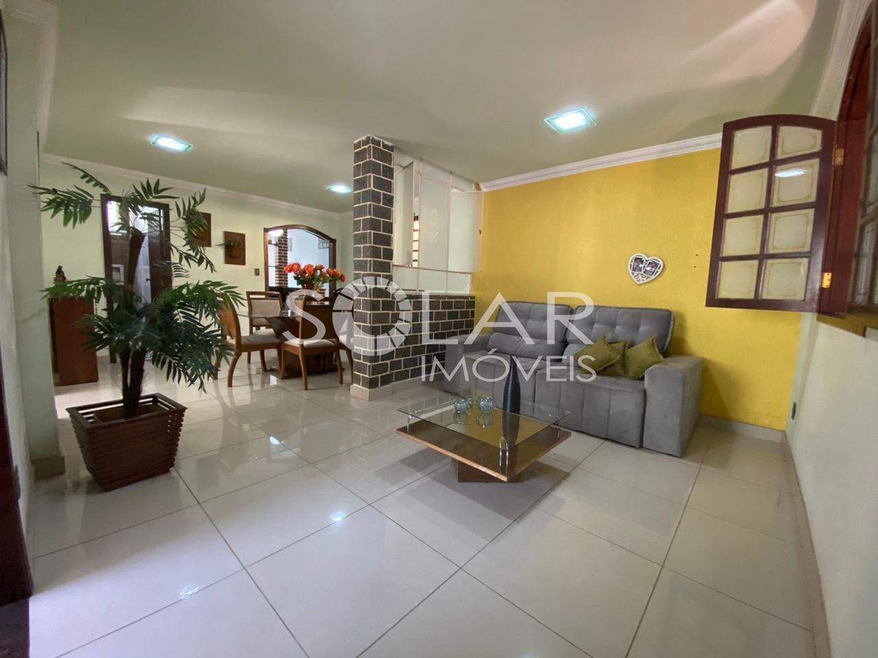 Casa à venda no Santanense: 