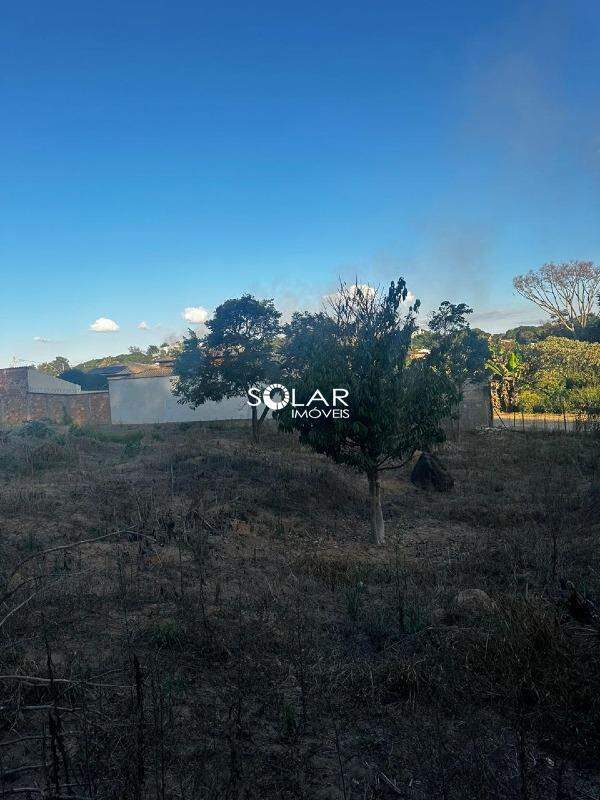 Lote à venda no Tropical: 