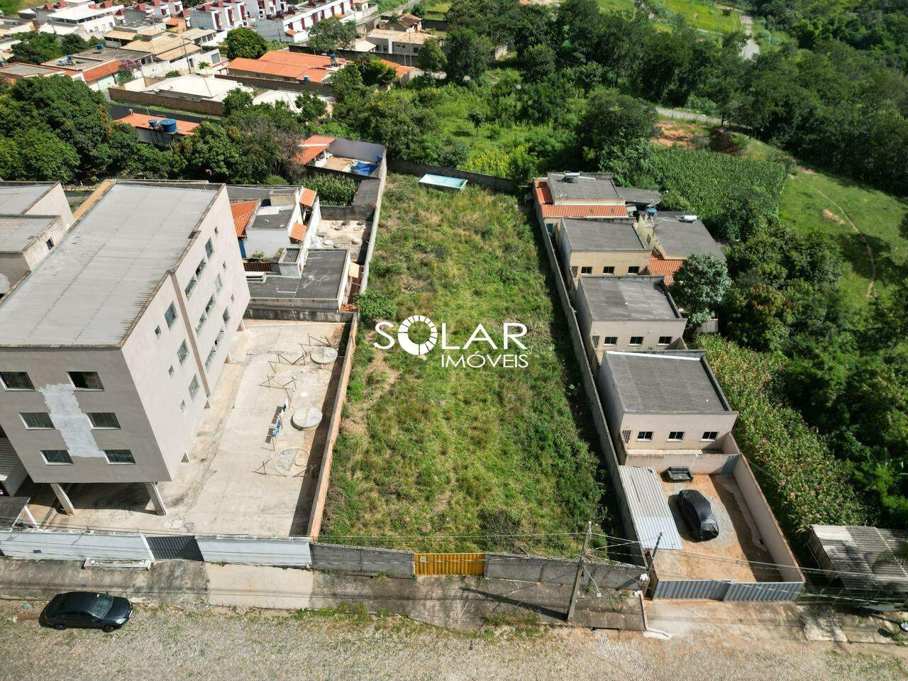 Lote à venda no Vale das Aroeiras: 