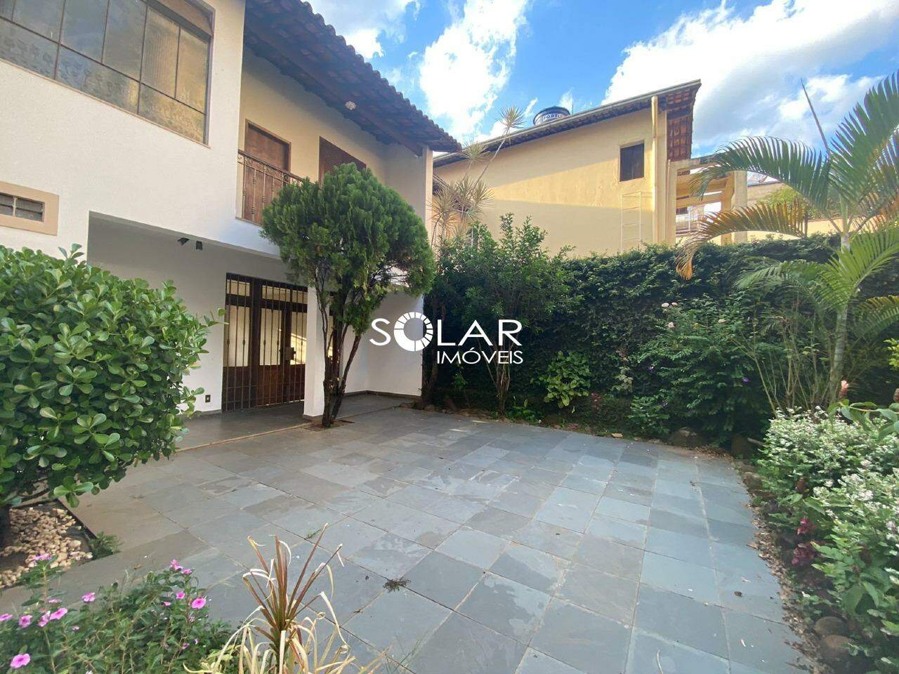 Casa para aluguel no Centro: 