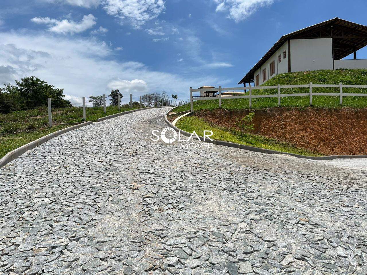Fazenda à venda no Distrito Indústrial: 