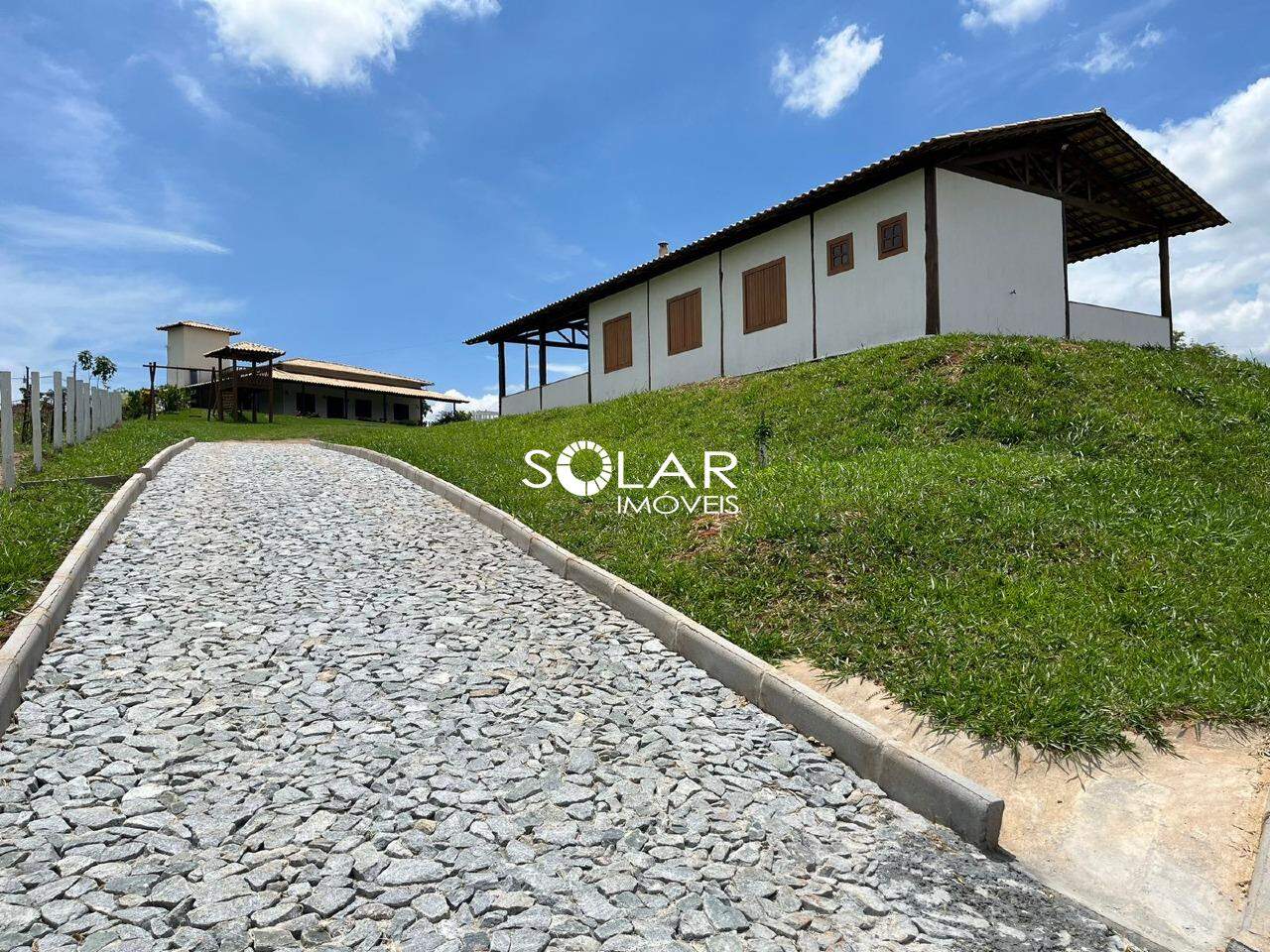 Fazenda à venda no Distrito Indústrial: 