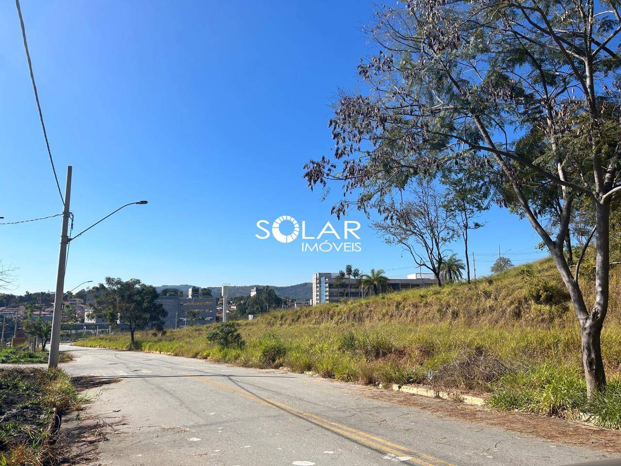 Lote à venda no Boulevard Lago Sul: 