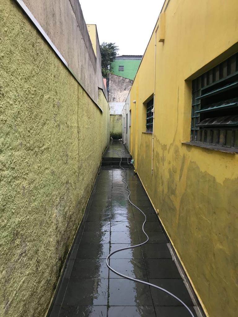 Casa à venda no CIDADE VARGAS: corredor1682019375774.jpeg