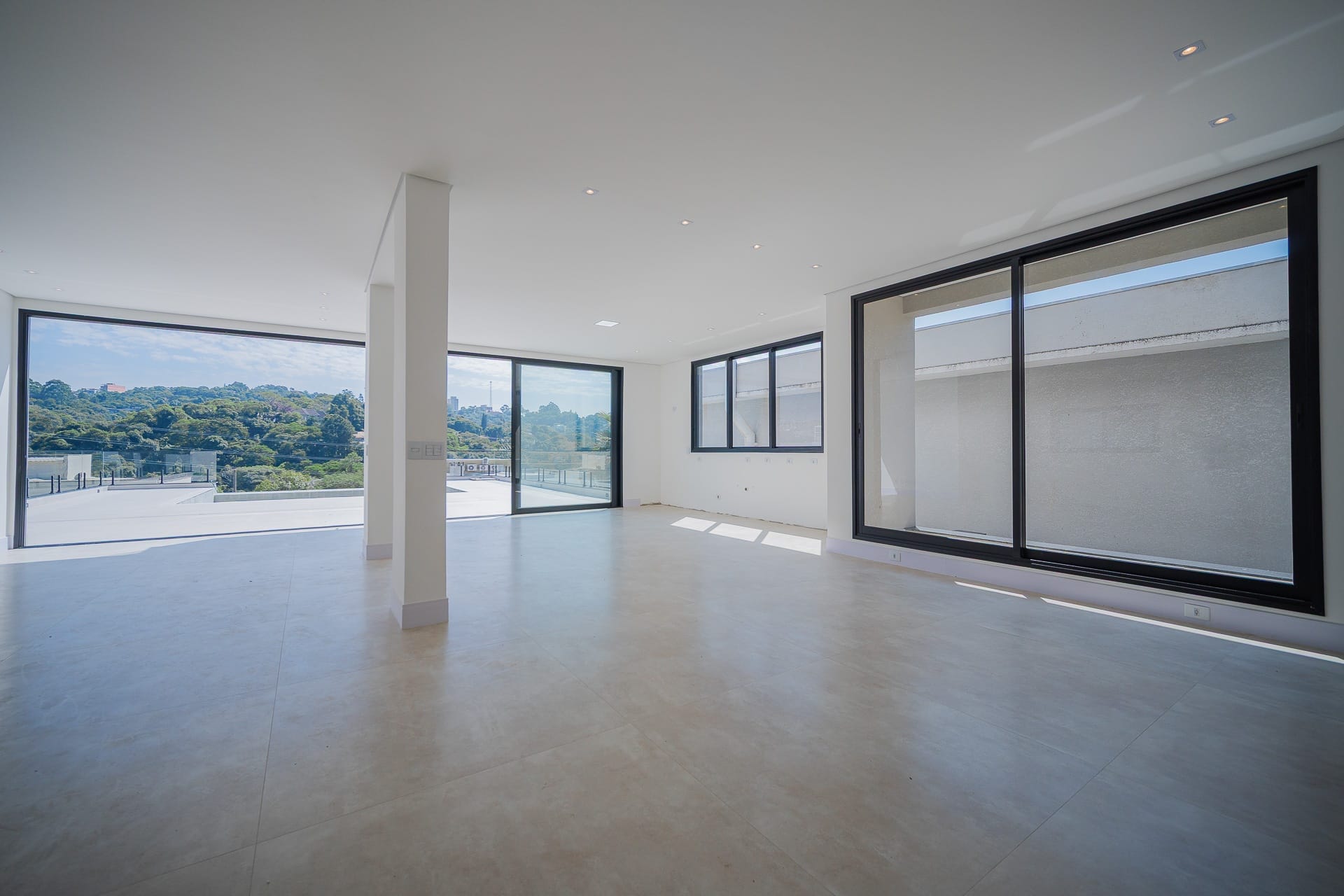 Casa à venda no Jardim do Golf I: dsc058141754315426562.jpg