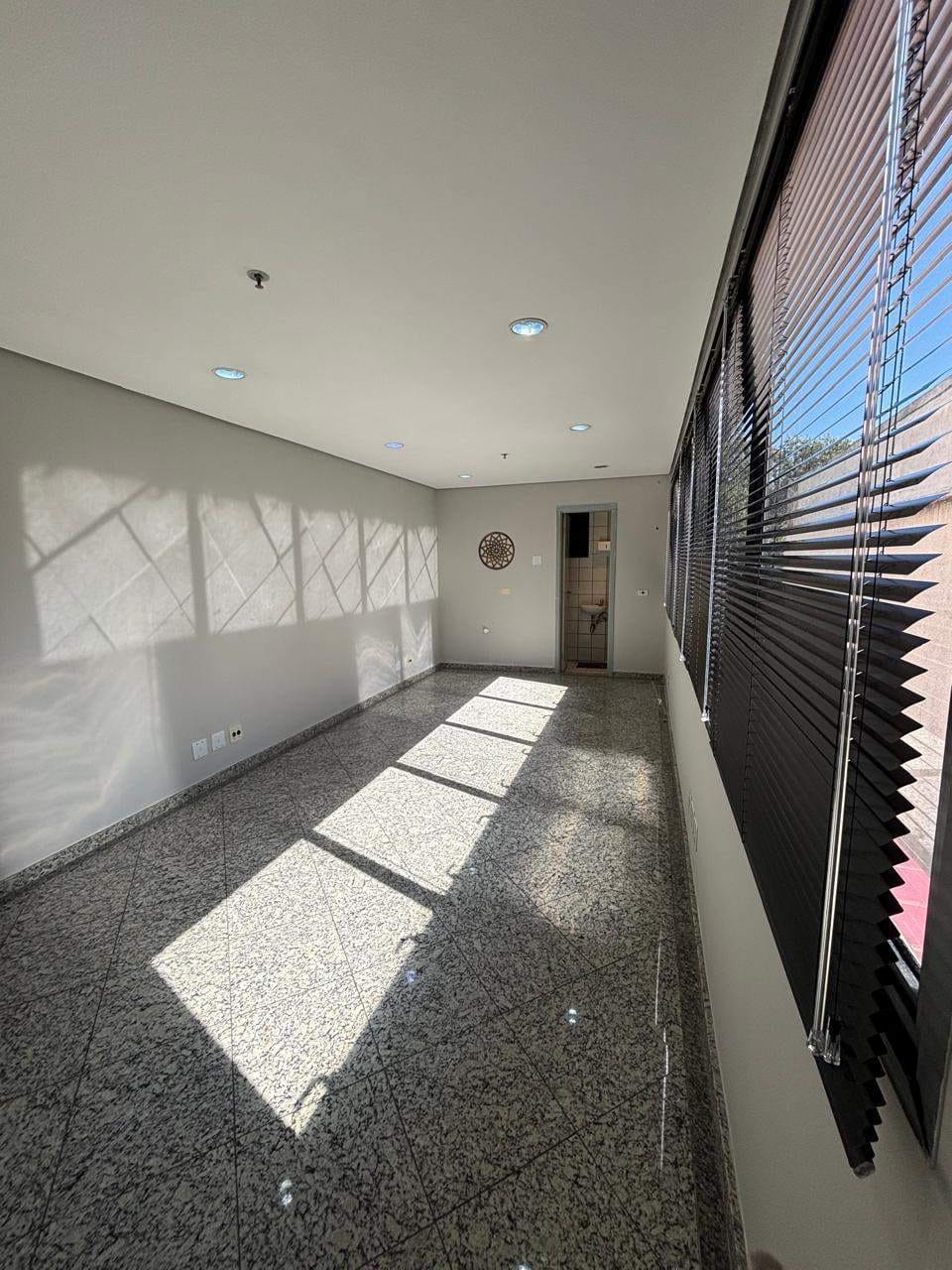 Sala à venda no VILA MONTE ALEGRE: whatsapp-image-2025-08-18-at-16-52-23-11755548204795.jpeg