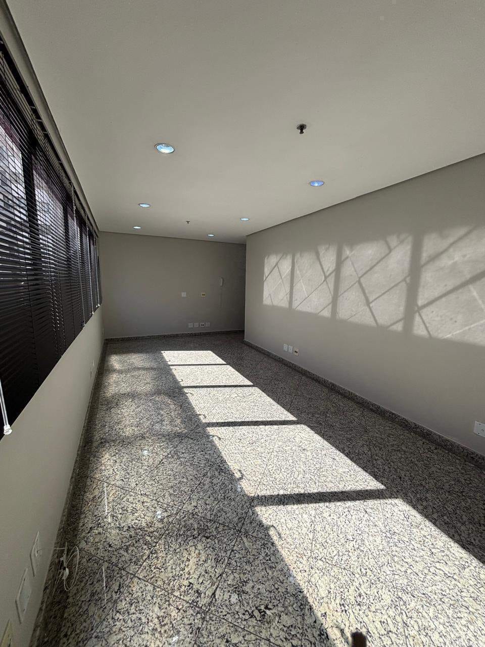 Sala à venda no VILA MONTE ALEGRE: whatsapp-image-2025-08-18-at-16-52-231755548205036.jpeg