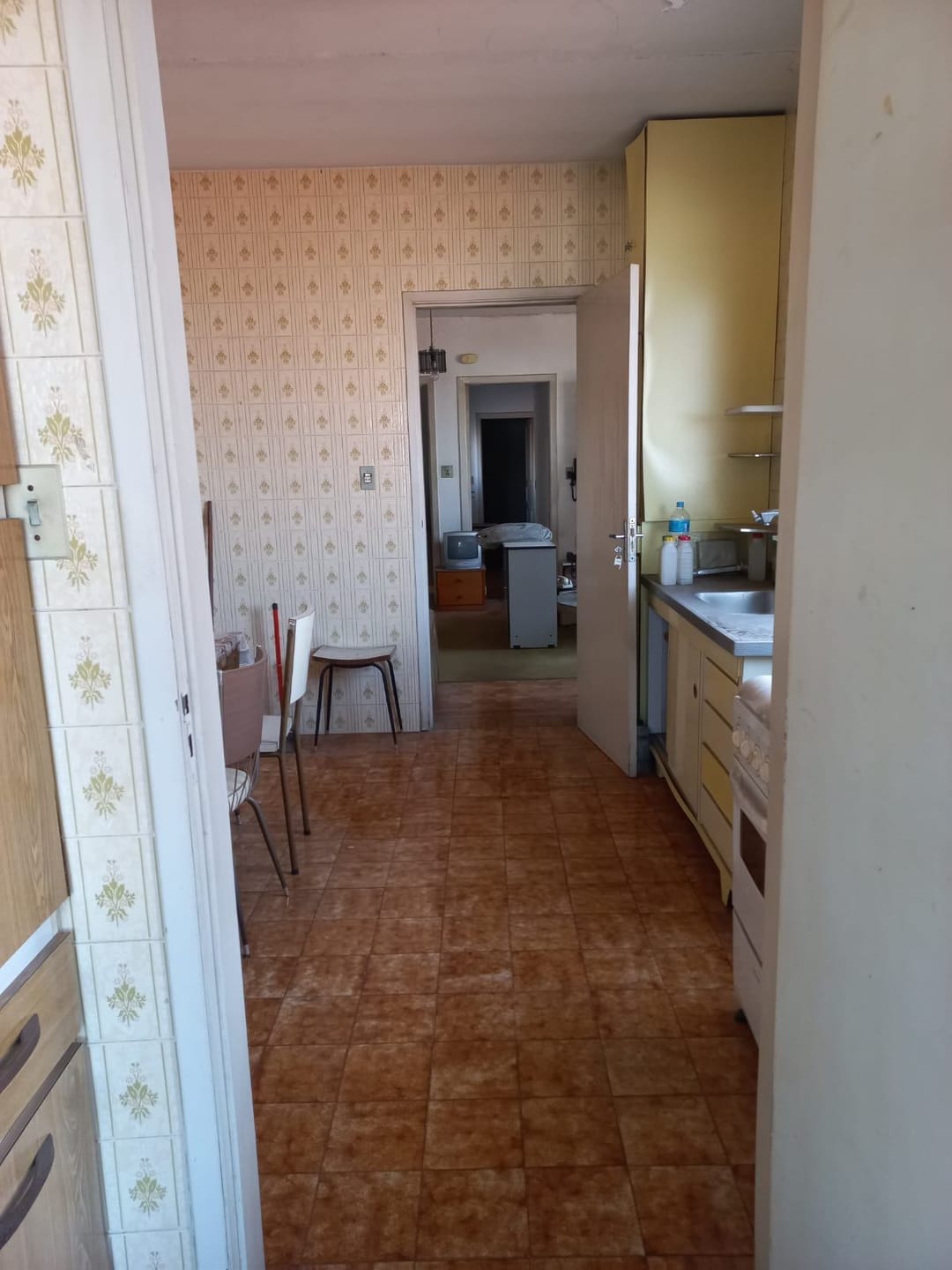 Sobrado à venda no Cambuci: whatsapp-image-2025-06-27-at-10-12-26-11751041908402.jpeg