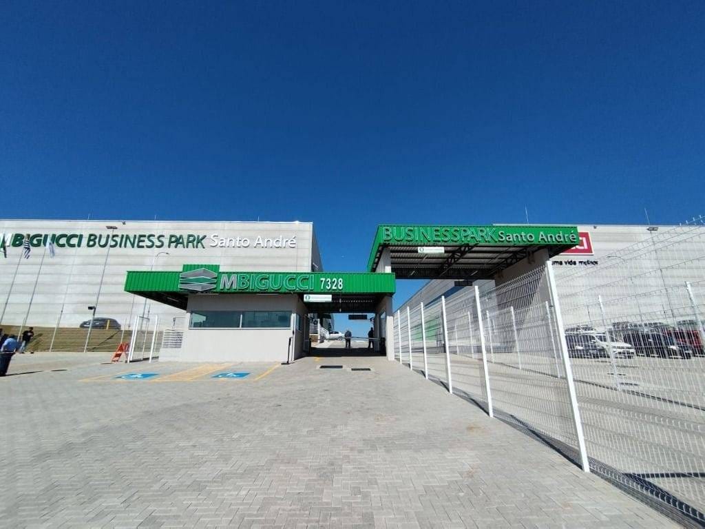 Galpão / Barracão para aluguel no Parque Jaçatuba: galpao-para-alugar-1192-m-parque-central-santo-andre-sp1732050265732mykhf1744056195618.jpg