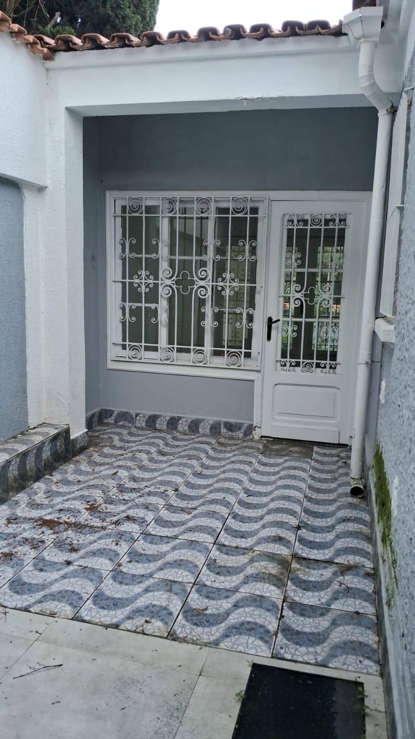 Casa para aluguel no Vila Parque Jabaquara: 60-quintal-dos-fundos1739542170192.jpeg