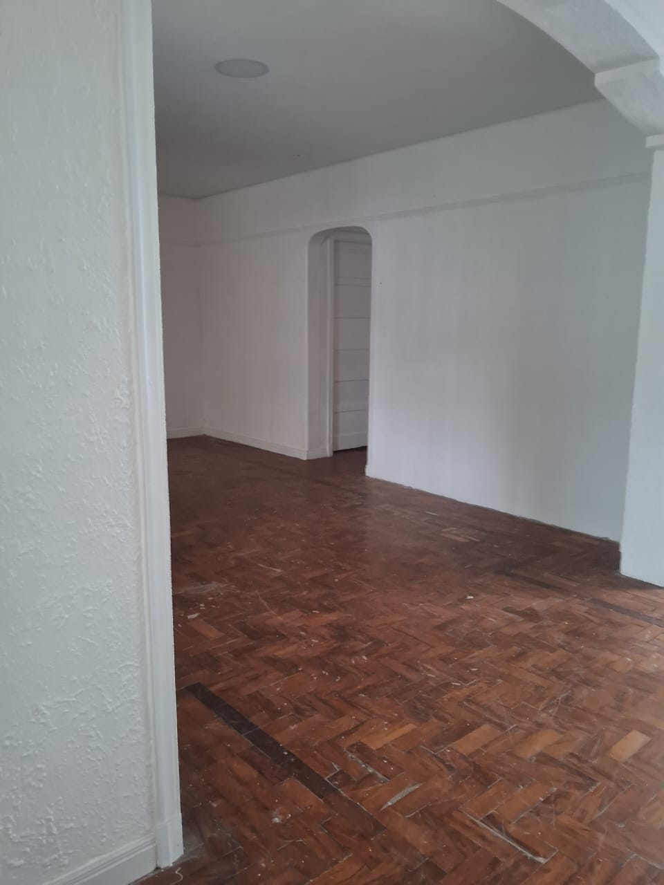 Casa para aluguel no Vila Parque Jabaquara: whatsapp-image-2023-10-23-at-14-27-18-21698084821747.jpeg