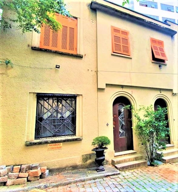 Casa para aluguel no Higienópolis: entrada-casa-07-21714417738361.jpeg