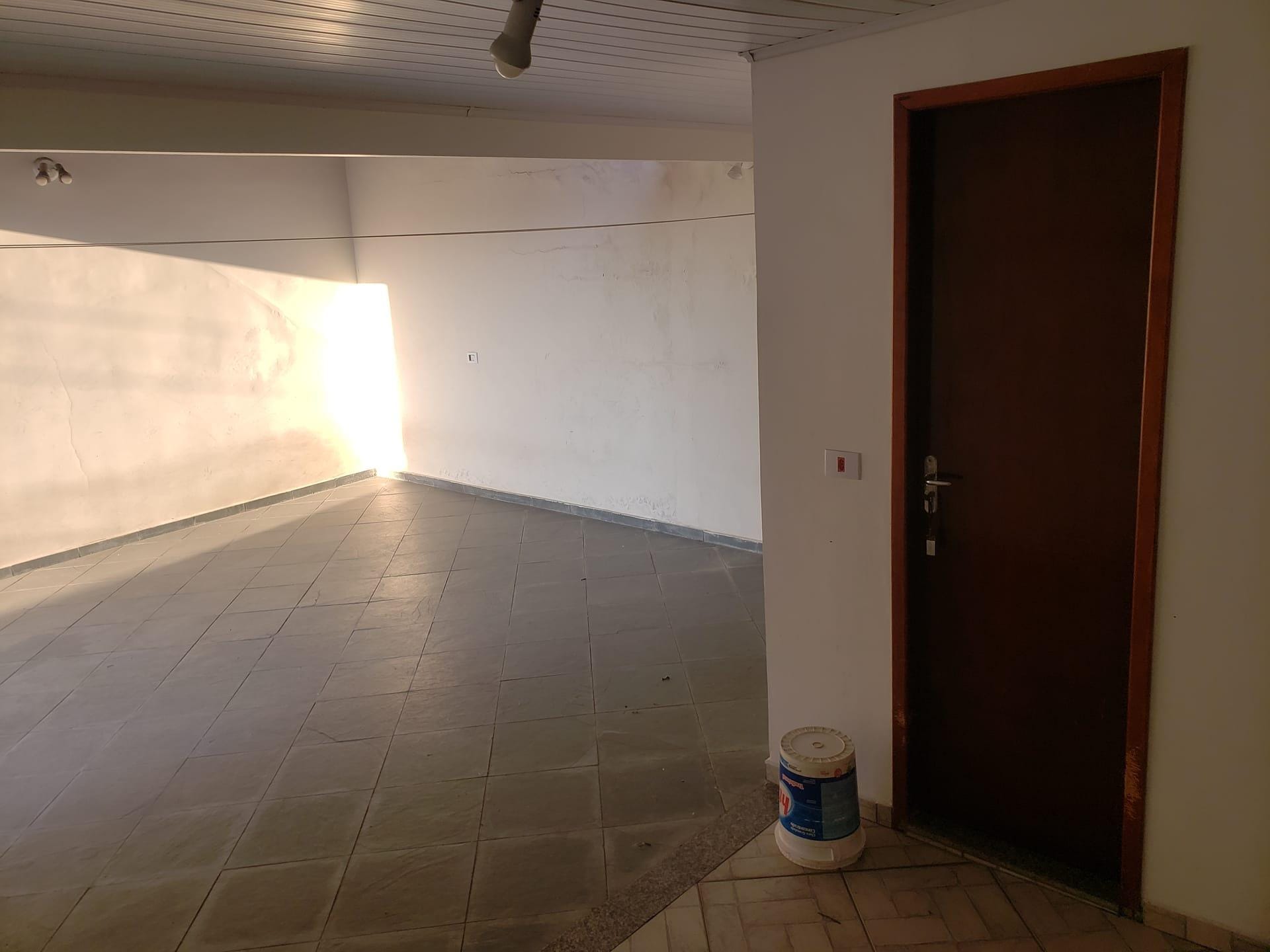 Casa para aluguel no Americanópolis: 3-quintal1731337643220.jpg