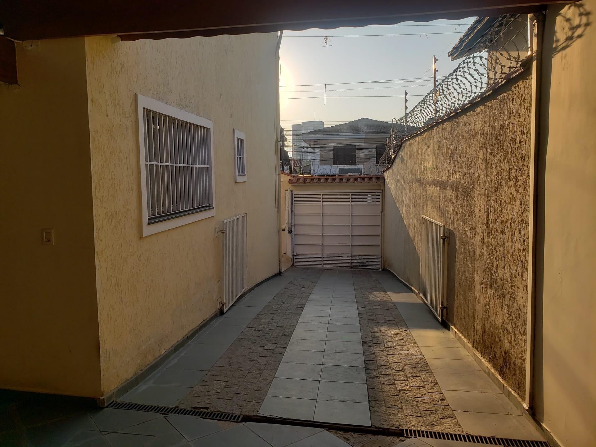 Casa para aluguel no Americanópolis: 4-garagem1731337643124.jpg