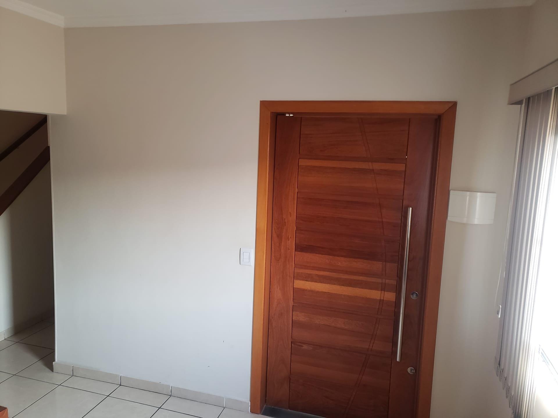 Casa para aluguel no Americanópolis: 7-porta-entrada-social1731337643403.jpg