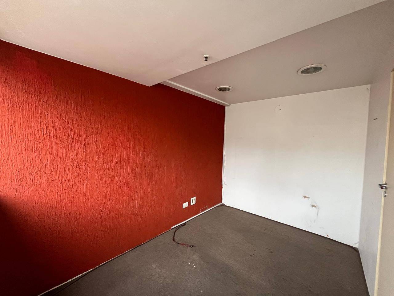 Conjunto comercial para aluguel no Santa Cecília: 4-sala1742234818174.jpeg