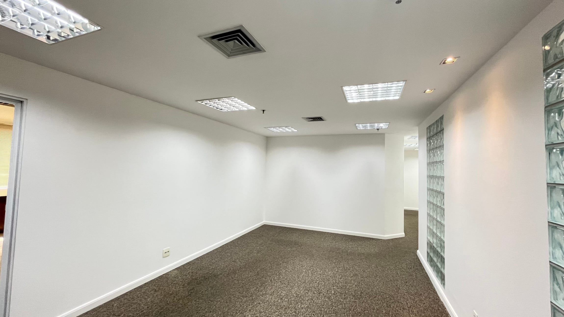 Conjunto comercial para aluguel no CAMPO BELO: conjuntos-121-a-124-41742243954848.jpg