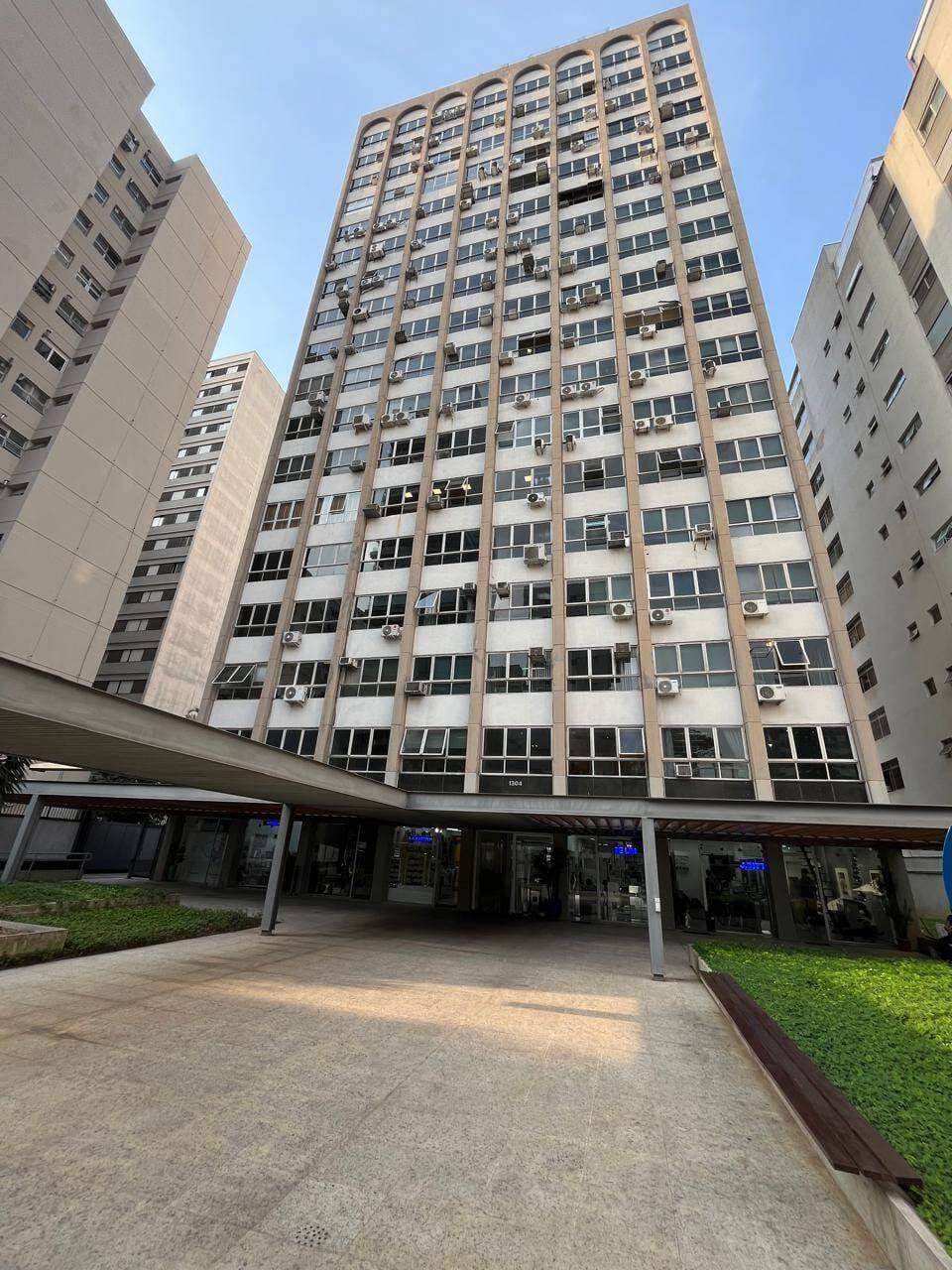 Loja para aluguel no Jardim Paulista: fachada1741895100897.jpeg