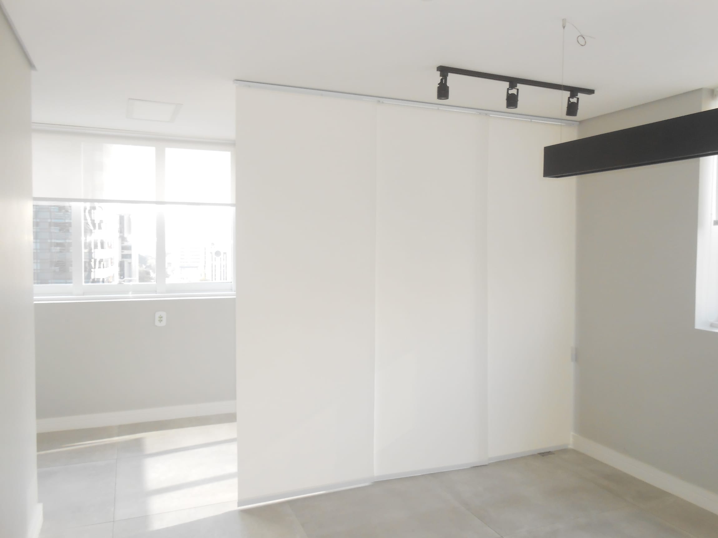 Sala para aluguel no Cidade Monções: sala_5jpg1667574298788.jpg