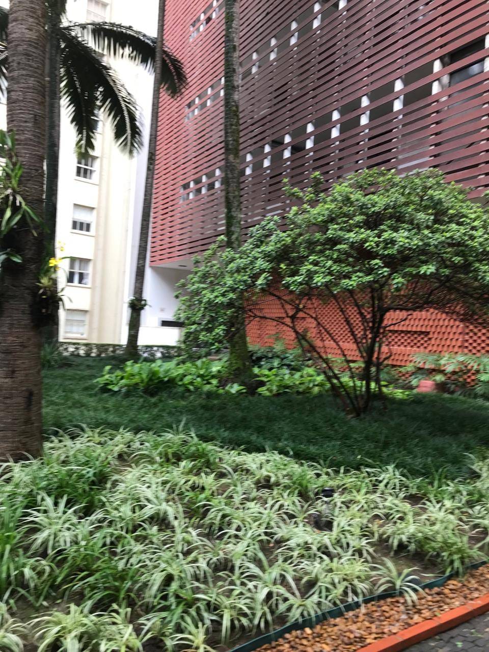 Apartamento à venda no CONSOLACAO: area-externa-31709323412841.jpeg