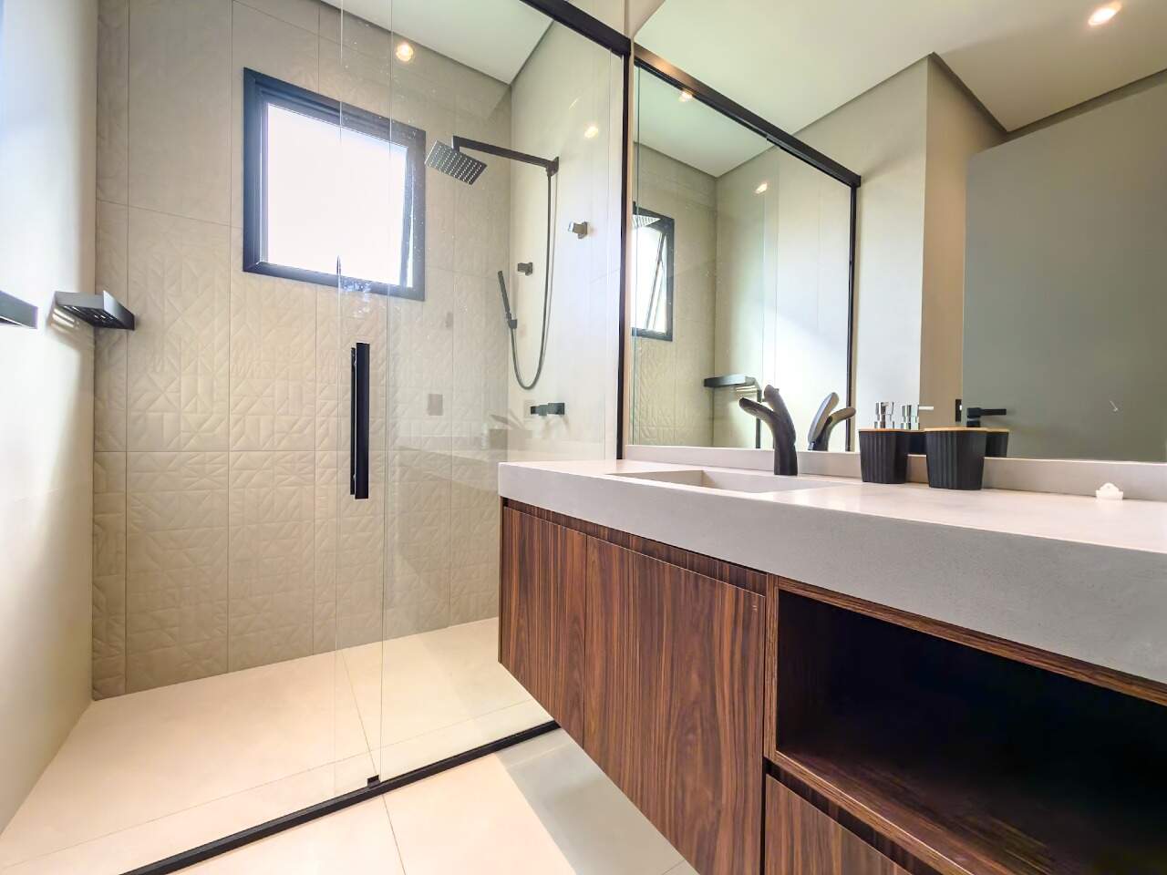 Casa em Condomínio à venda em Indaiatuba - Reserva Petrus por 6.000.000,00: 